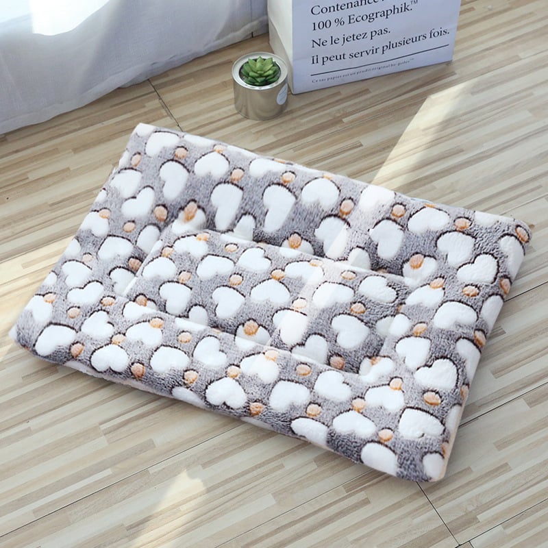 Winter Pet Warm Sleeping Pad for Household Use
