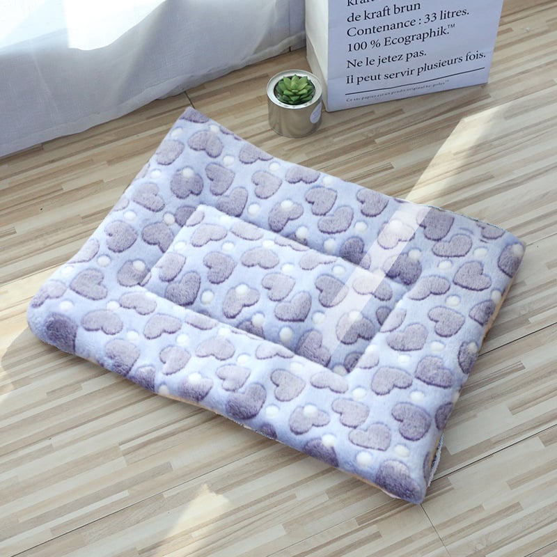 Winter Pet Warm Sleeping Pad for Household Use