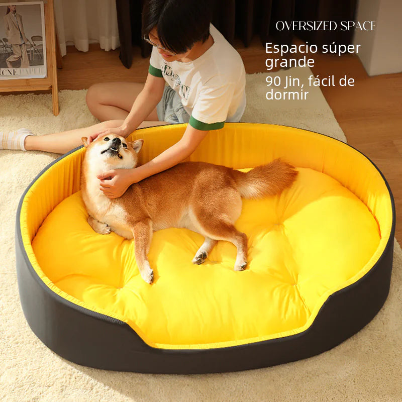 All-Season Comfort Pet Bed with Easy-Clean Cover